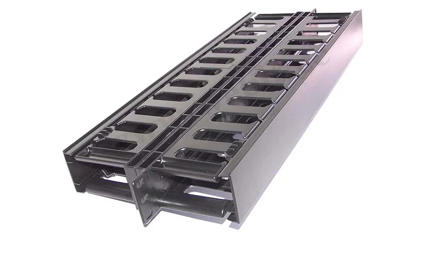 Corning SL0CM023004 Cable Management 1U XE005315637