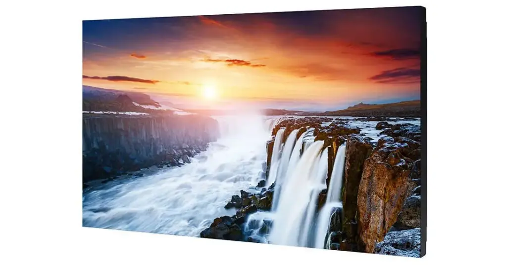 Samsung VW 55 FHD 24/7 0.8 700nit