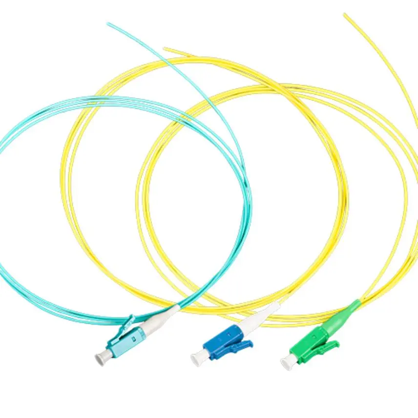 LANmark-OF Pigtail LC OM3 Maxistrip LSZH 50/125 1m Aqua 