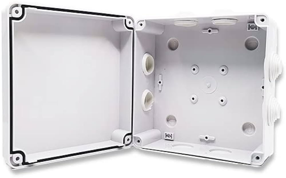 15cm x 15cm Waterproof Box